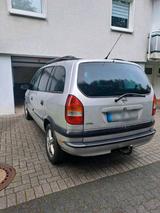 Opel opel zamfira 2,2  D  PS 125 - Opel Zafira aus 2002 mit Diesel-Antrieb