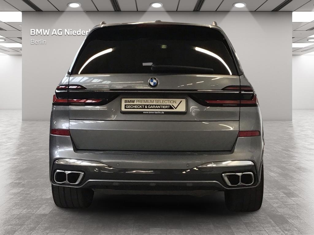 BMW X7 M60