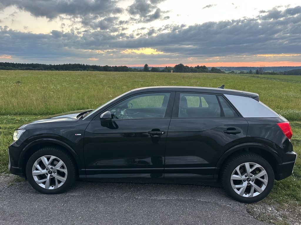 Image of Audi Q2