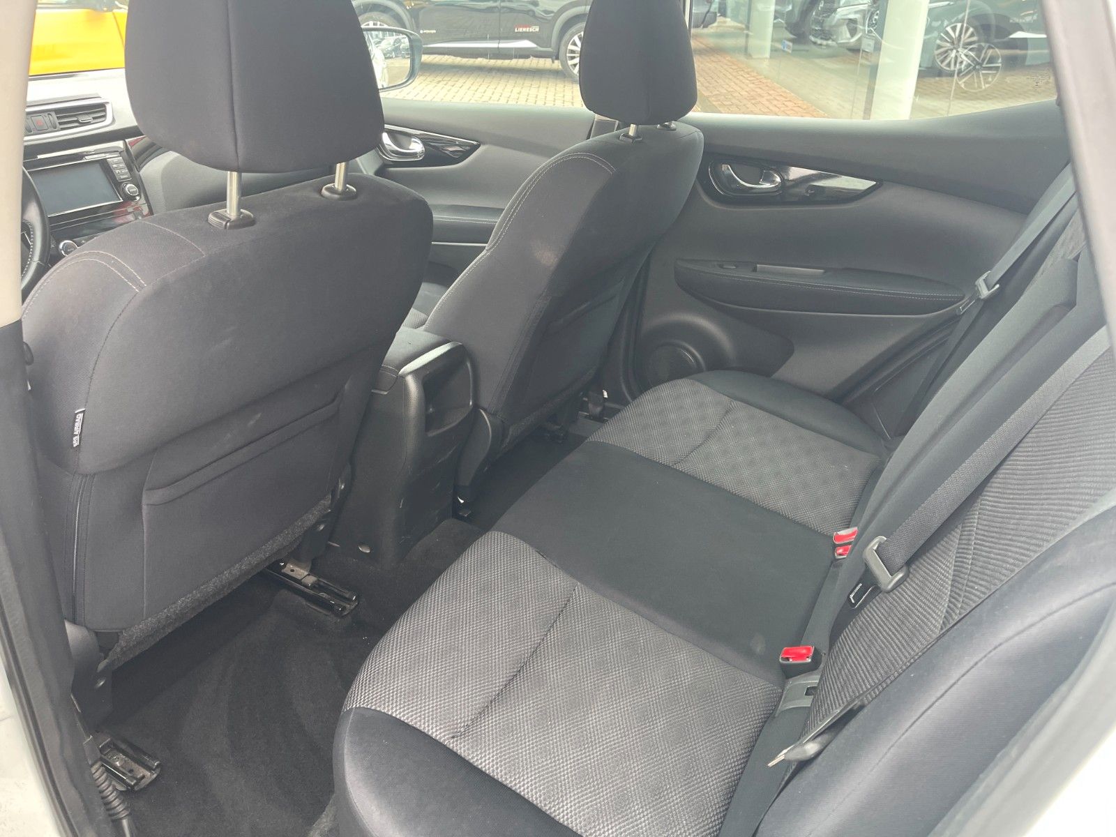 Fahrzeugabbildung Nissan Qashqai 1.6 dCi DPF Acenta AHK Kamera