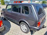 Lada NIVA LANG 4TÜR HU SERVICE KONSERV AHK LADA HÄNDL - Lada