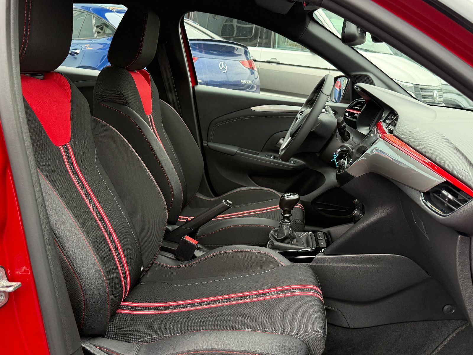 Fahrzeugabbildung Opel Corsa F GS-Line Blis DAB GRA LED Kamera SHZ