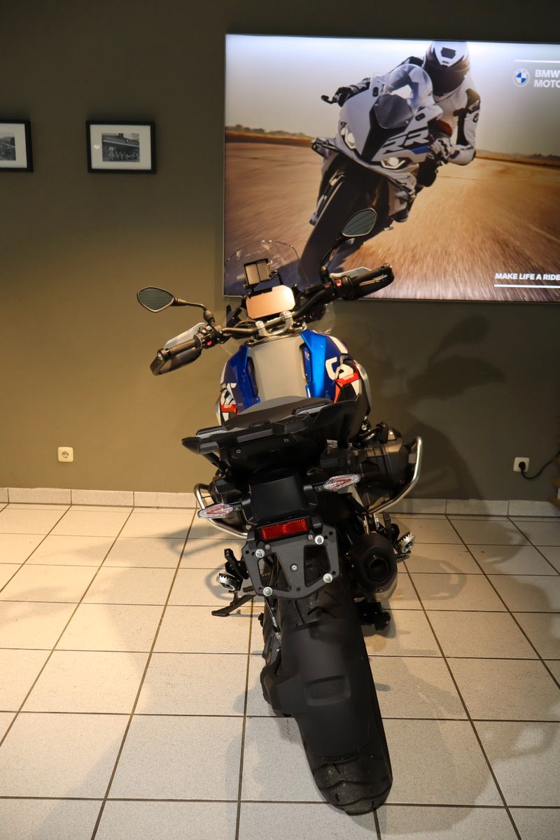 Fahrzeugabbildung BMW R1300GS ASA, 4 Pakete & Motorschutzbügel