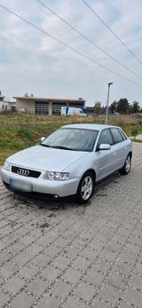 Audi A3 Automatik 1.6 Benziner - Audi A3 aus 2003: 1.6