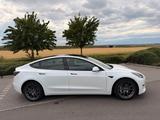 Tesla Model 3 DualMotor TÜV neu LongRange AHK Garantie