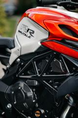 MV Agusta Brutale 800 RR, Sonderfarbe MV Rot/Weiss classic - W800