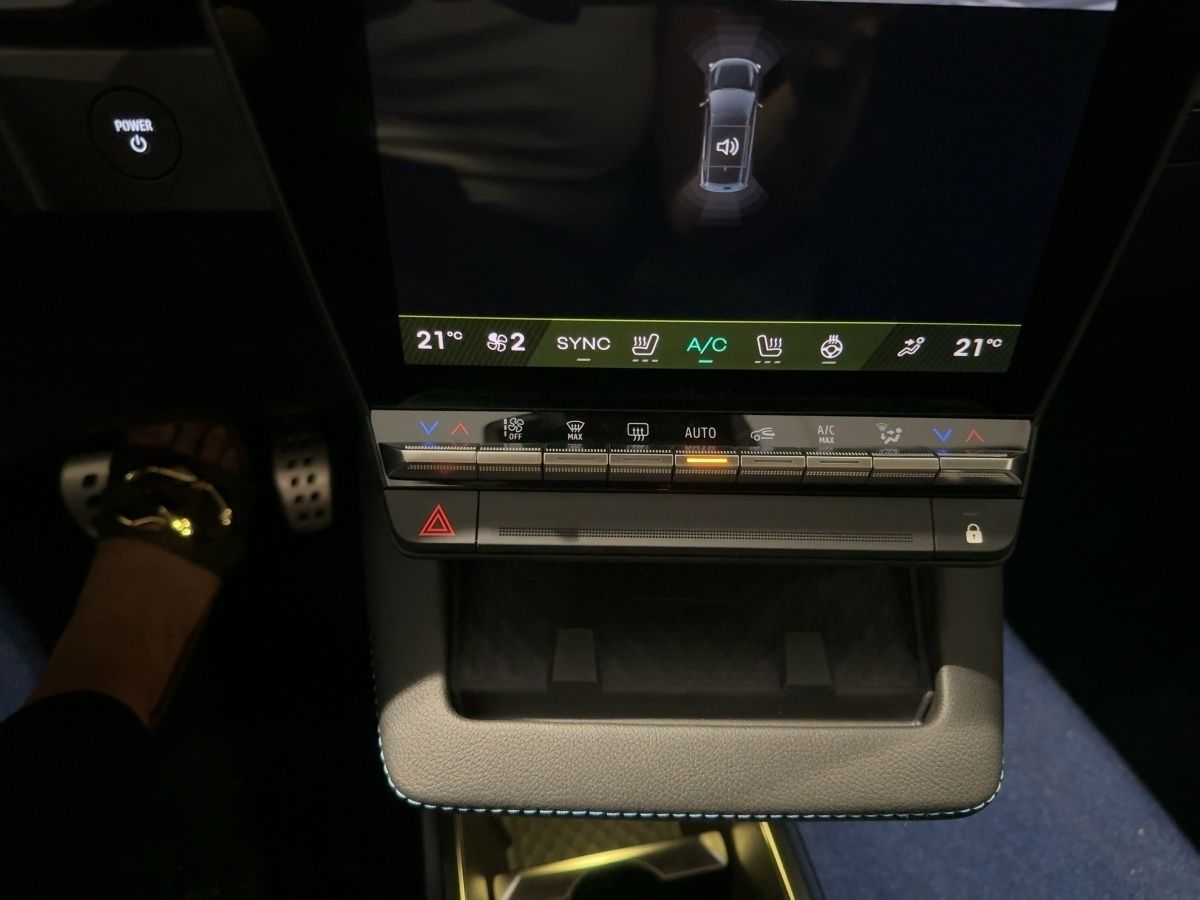 Fahrzeugabbildung Renault Scenic E-Tech Esprit Alpine 220 Long Range