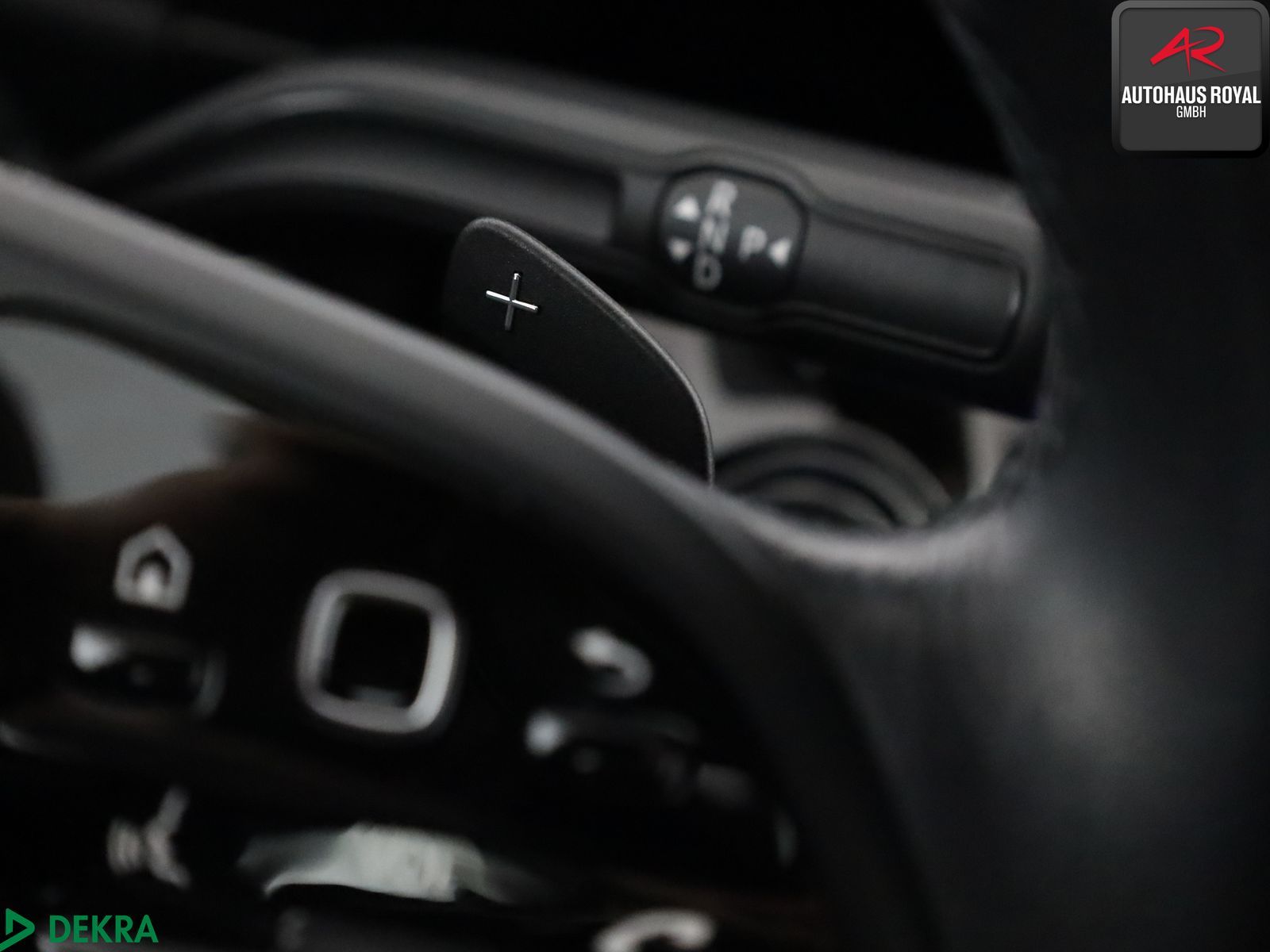 Mercedes-Benz B 180 STYLE KAMERA,CARPLAY,AKT.PARKASSIST,SH foto 24