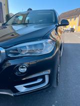 BMW Bmw X5 top Zustand - BMW X5 Gebrauchtwagen in Wiesbaden