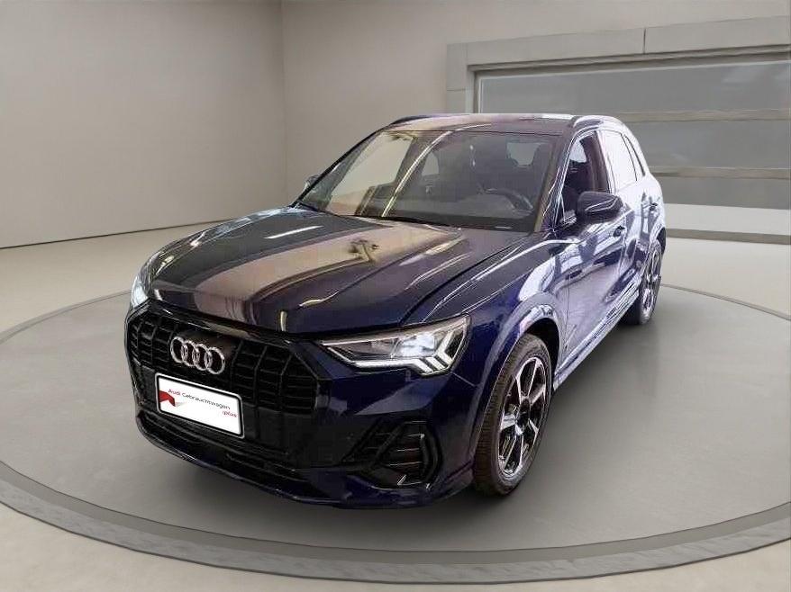 Audi Q3 40 2.0 TDI quattro S-Line S-line AUT Navi LED