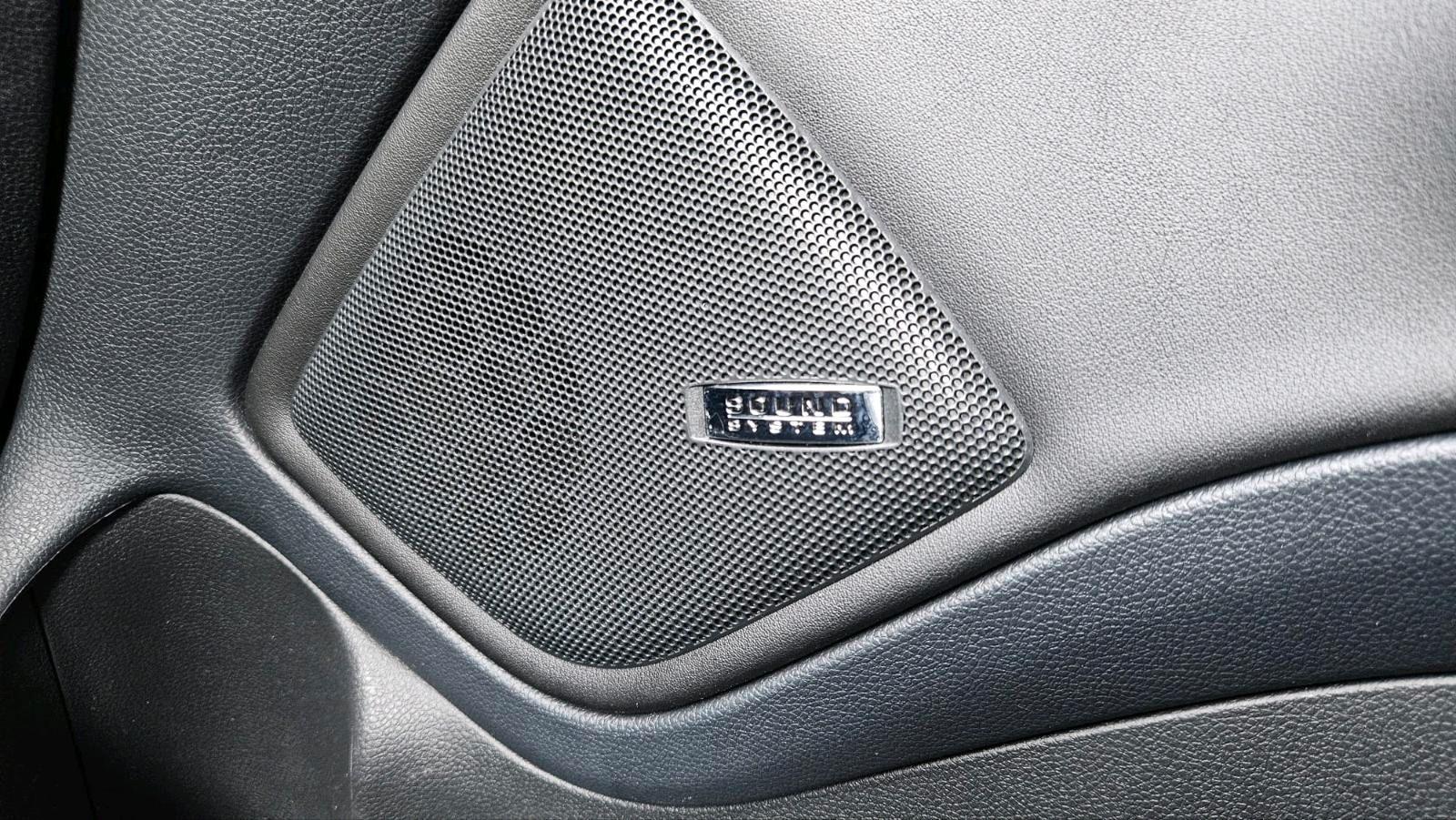 Skoda Octavia 2010 — photo 12