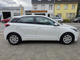 Hyundai i20 Go +KLIMA+ALLWETTER+GARANTIE+ - Hyundai i20 Gebrauchtwagen in Köln