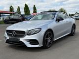 Mercedes-Benz E 220 E Coupe AMG, Pano, HUD, 360 Kamera, e53