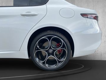 Alfa Romeo Giulia VELOCE 2.0 Q4 *Matrix*Premium-Paket*