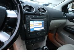 Fahrzeugabbildung Ford Focus Ghia Navi Tempo Klima Leder SHZ