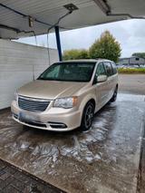 Chrysler Town and Country  Grand Voyager - Chrysler Grand Voyager mit LPG-Antrieb: Automatik