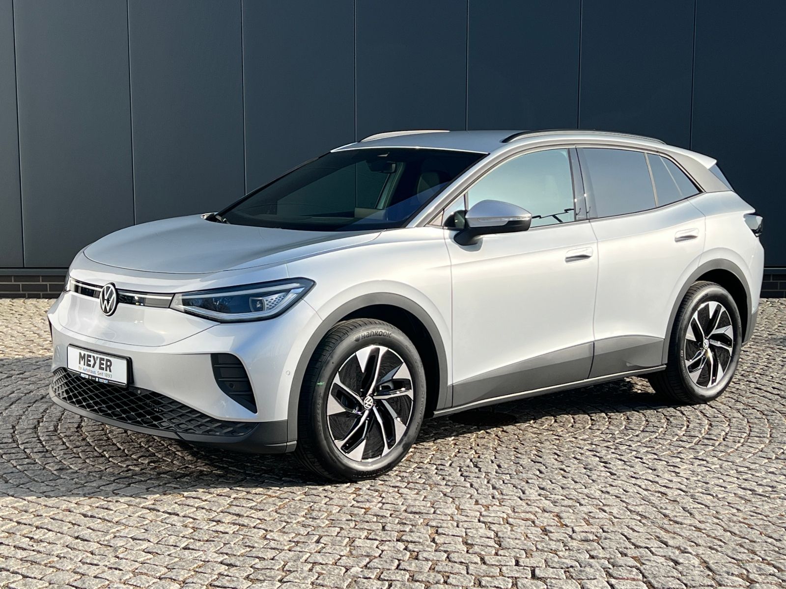 Fahrzeugabbildung Volkswagen ID.4 Pro 210 kW *Infotainment-Paket, Design-Pake