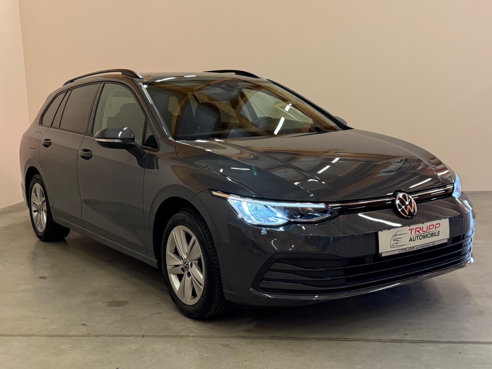 Volkswagen Golf VIII Life 1.5TSI/LED/AHK/VIRTUAL/SHZ/NAVI, миниатюра 4