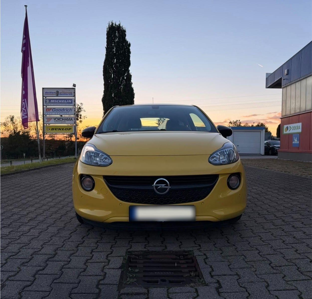 Opel Adam