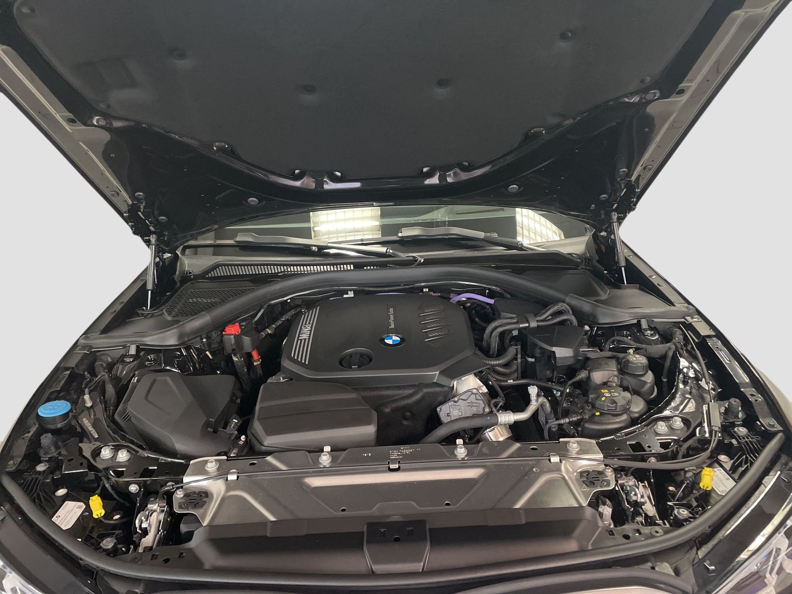 BMW 320 - Bild 14
