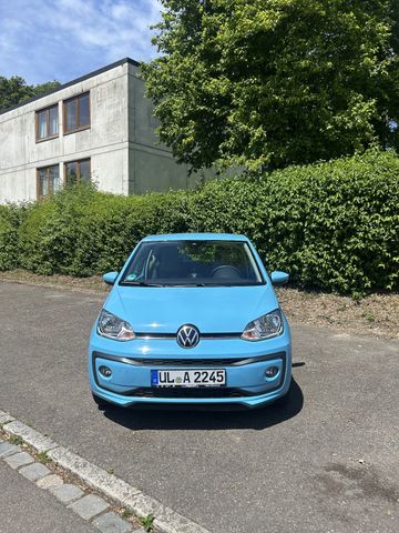 VW up