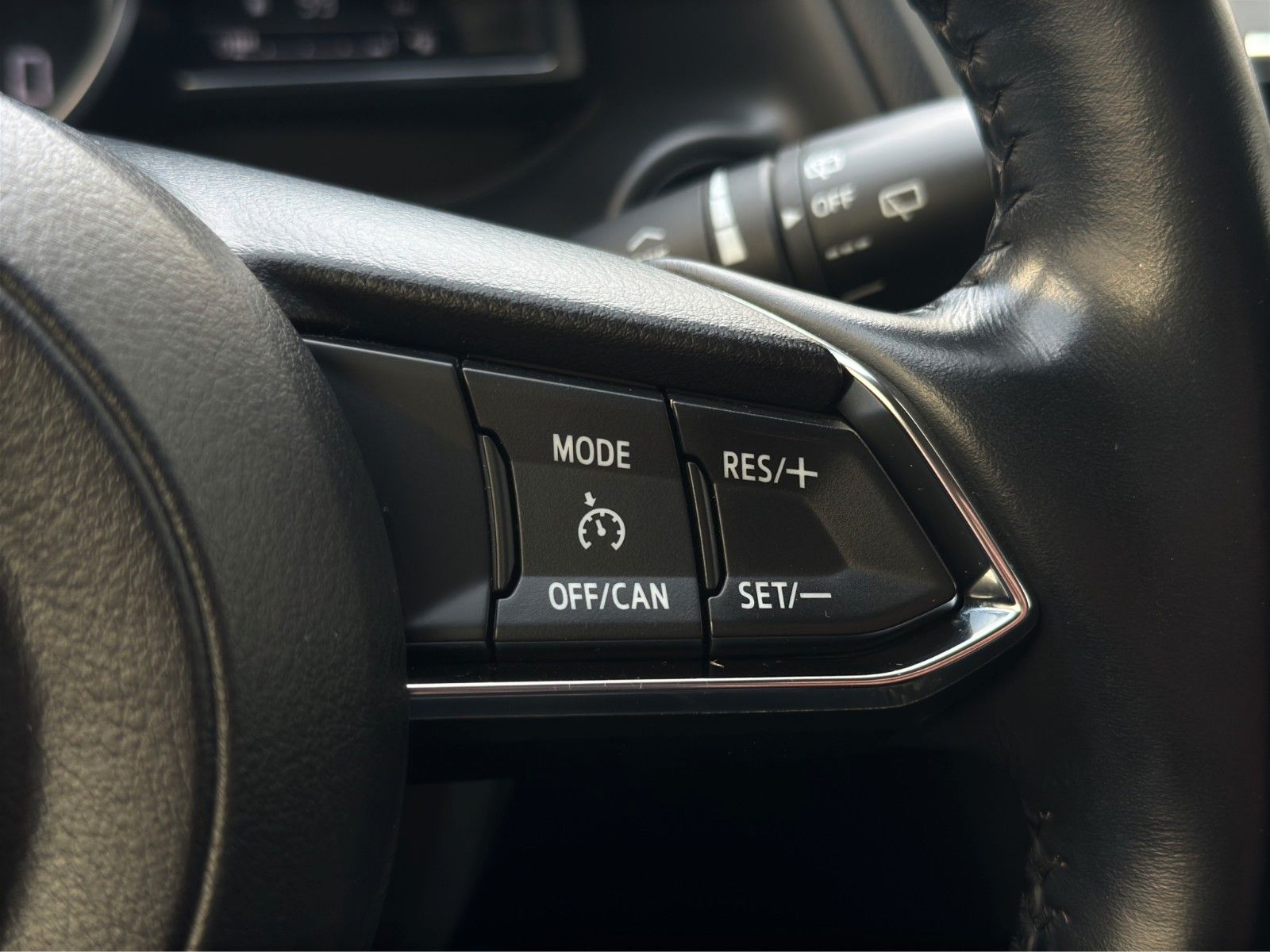 Fahrzeugabbildung Mazda 3 Lim. Sports-Line/Bose/LED/Kamera/Head-Up