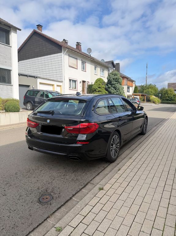 Image of BMW 540