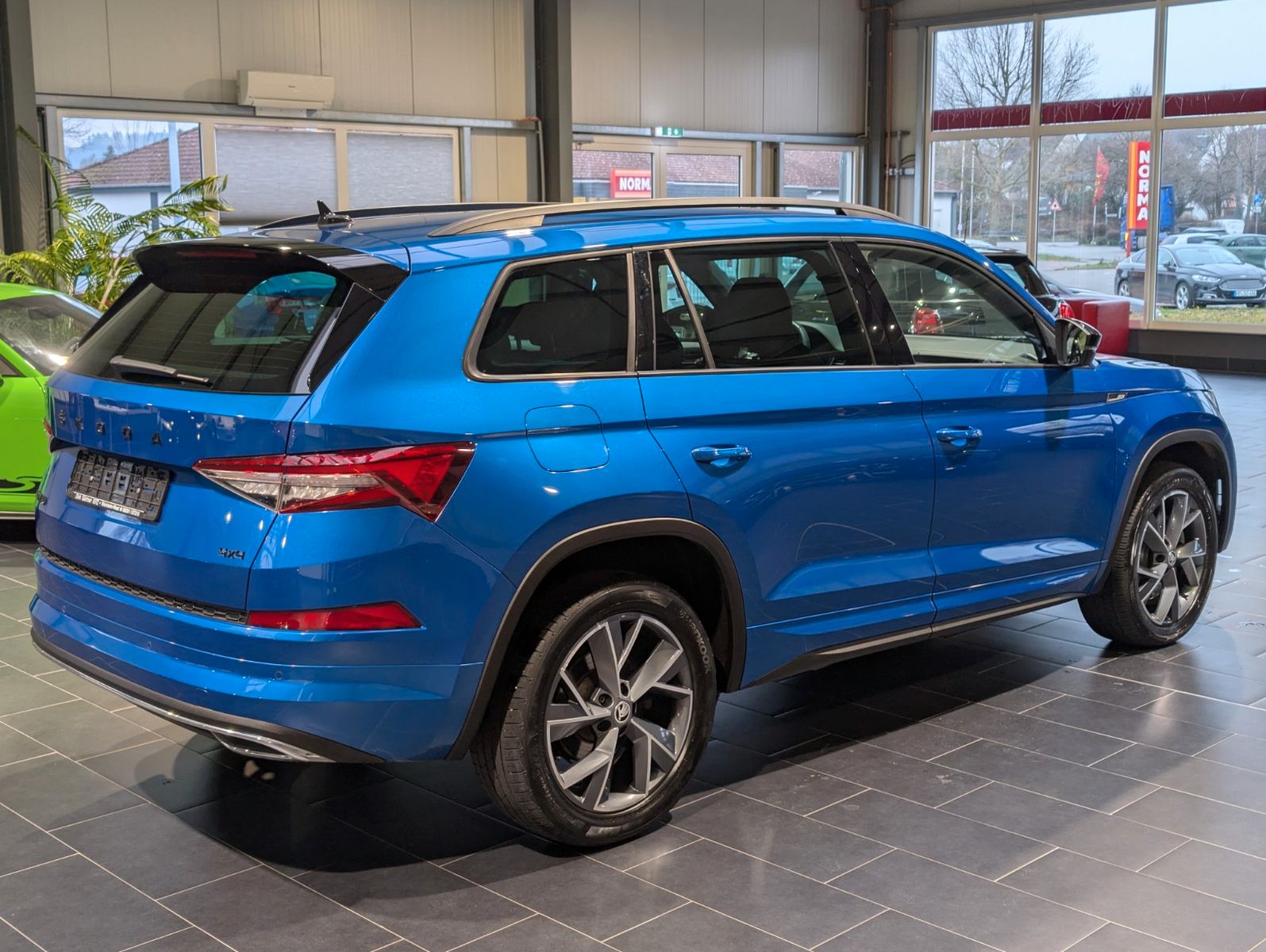 Skoda Kodiaq 2.0 TDI 4x4 DSG Sportline 1.Hand foto 6