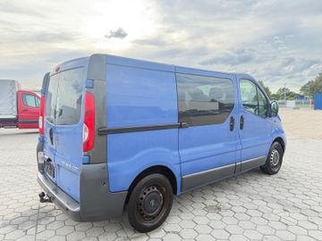 Opel Vivaro - 7