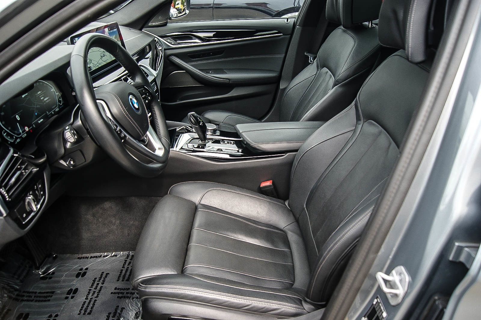 BMW 530 e Touring BANG&OLUFSEN PANORAMA HUD KAMERA foto 11