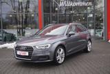Audi A3 Sportback 1.5 TFSI S-Tronic Bi-Xenon Navi AHK - Audi A3 mit Benzin-Antrieb: Limousine, 1.5