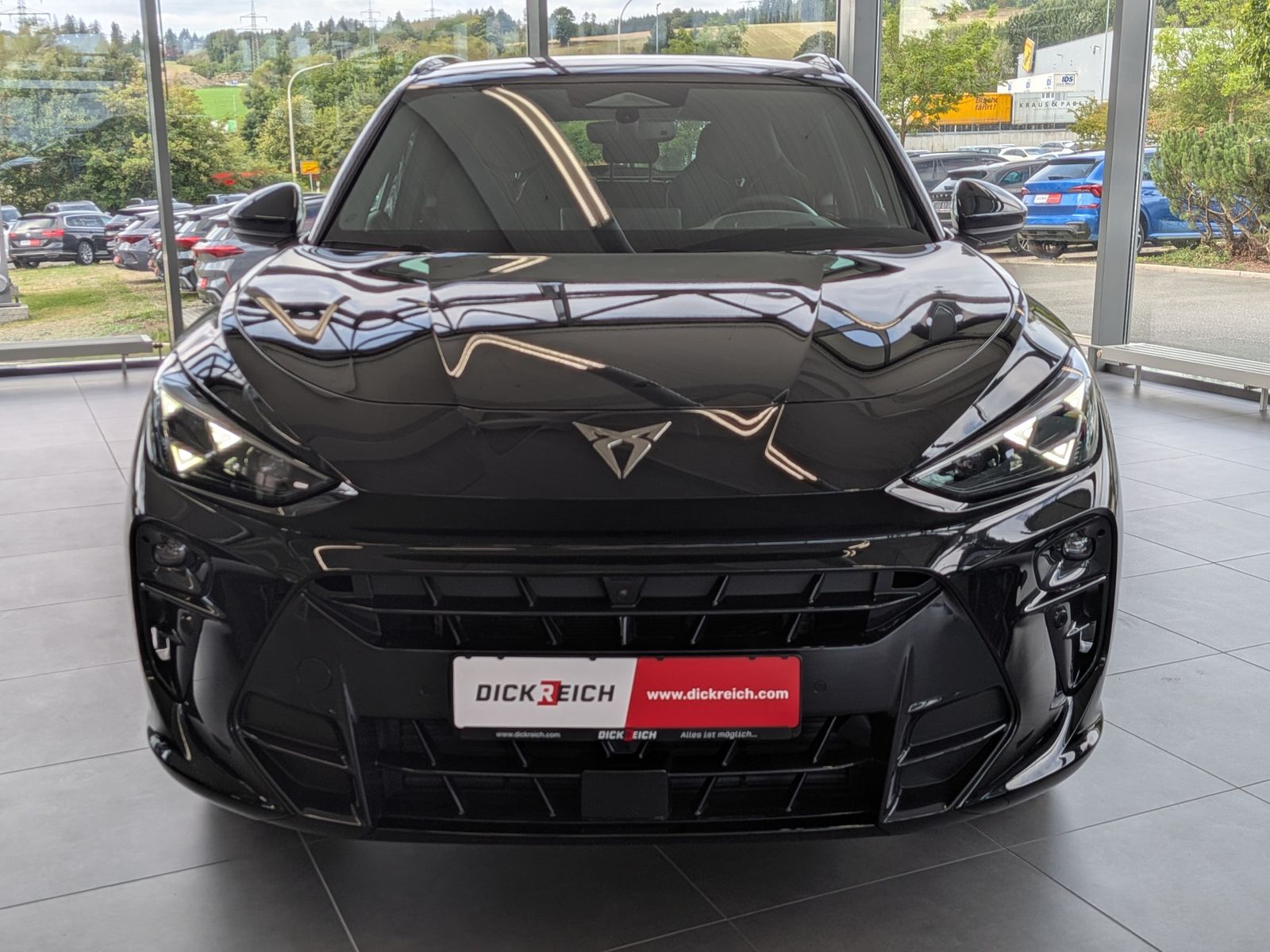 Fahrzeugabbildung CUPRA Terramar 1.5 eTSI Tribe Sennh Matrix HUD AHK 20