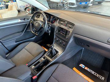 Volkswagen Golf VII Lim. *SitzHZ*PDC(VH)*2-Zonen*