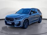 BMW X1 sDrive20i Aut. M Sportpaket  - BMW X1 mit Benzin-Antrieb: mit Navigationssystem, Geländewagen