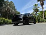 Cadillac ESV*PLATINIUM*CLEAN-CARFAX*HEADUP*TV*VOLL*7SITZE - Cadillac Escalade Benzin Gebrauchtwagen