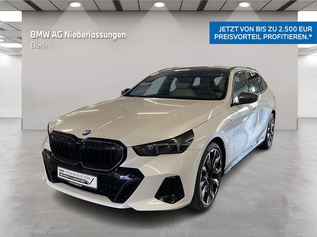 BMW 550e xDrive Touring M Sport Komfortsitz Pano AHK