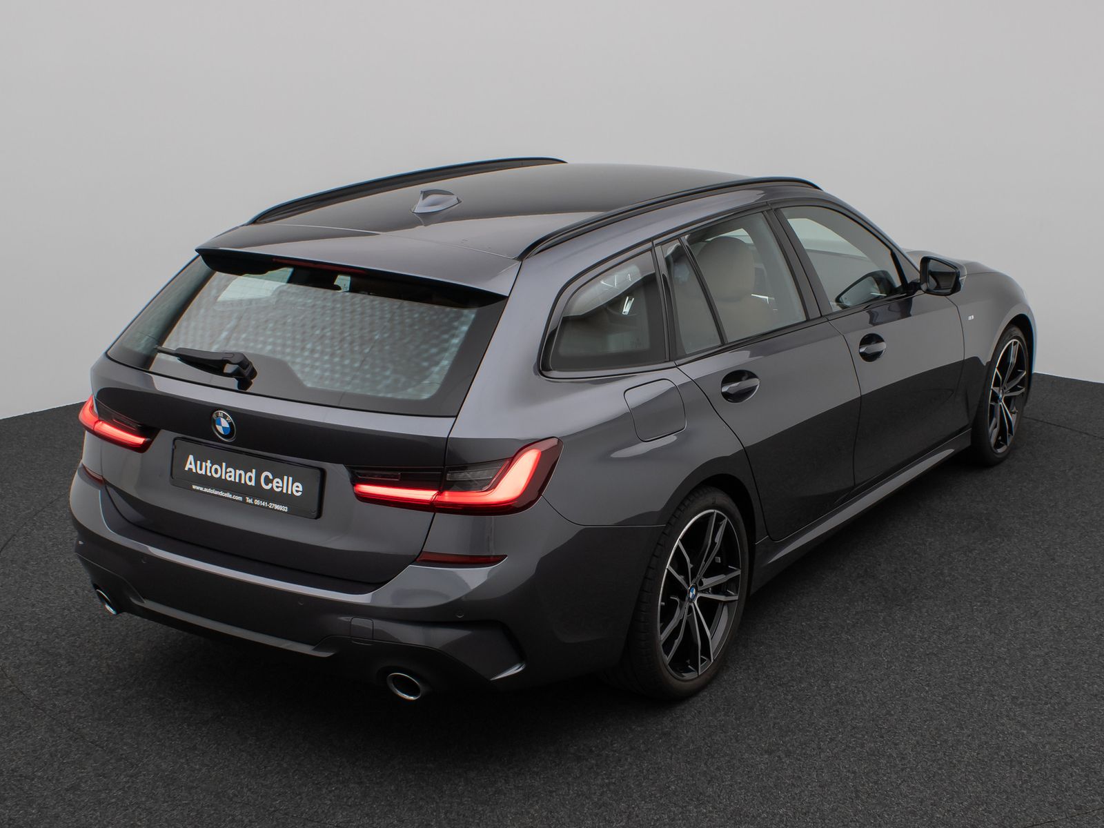 Fahrzeugabbildung BMW 320d xD M Sport Laser DAB Lenkrhzg Komfort Alarm