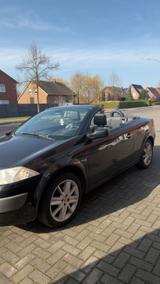 Renault Megane Coupé-Cabriolet Privilege 2... - Renault Megane: Privilege