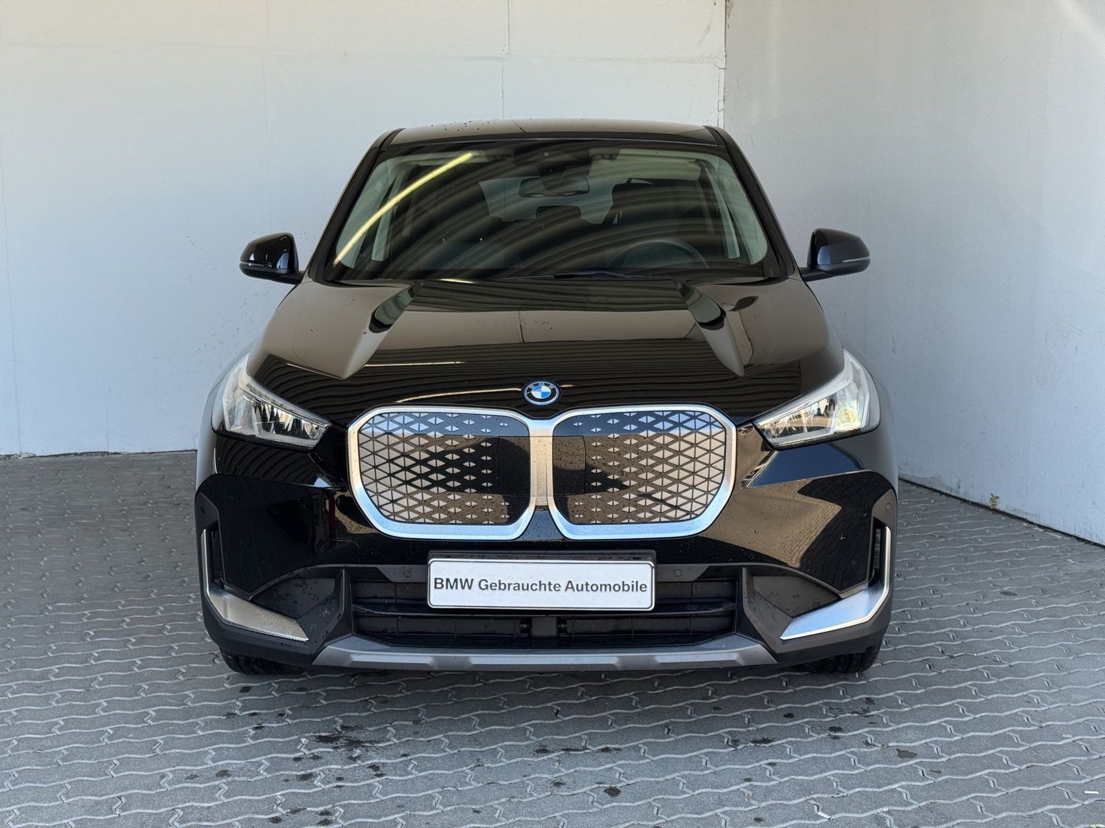BMW iX1 xDrive30 Navi.LED.AHK.RüKam.DAB.Sitzhz foto 2