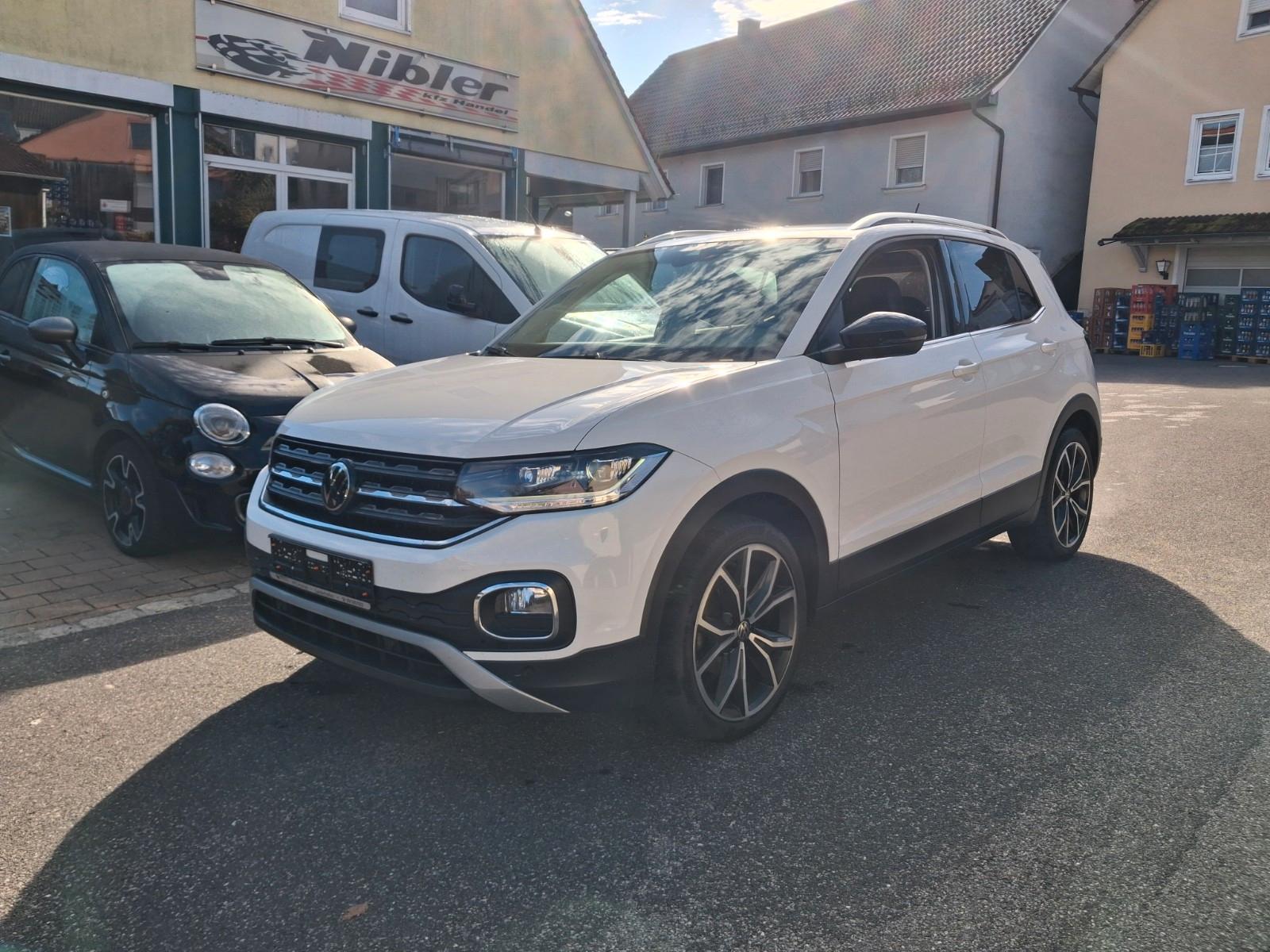 Volkswagen T-Cross 1.5 TSI DSG Style AHK+LED+KAMERA+ACC