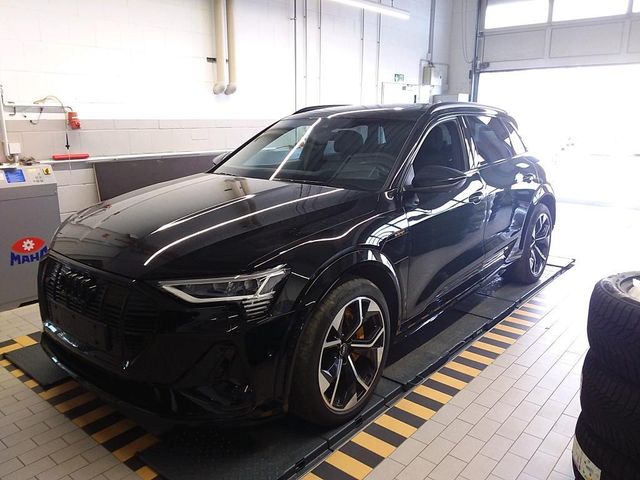 Audi E-TRON S ALL-BLACK/MTRX/ACC/HuD/NACHT/PANO/360°