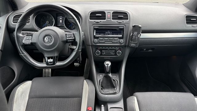 Foto Nummer 17: VW Golf