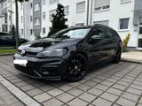 Volkswagen Golf 2.0 TSI DSG 4MOTION R Variant R - Volkswagen Golf mit Benzin-Antrieb: Kombi, 2.0