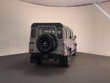 Land Rover Defender 2.2 110 SE Station Wagon - Land Rover Defender mit Anhängerkupplung