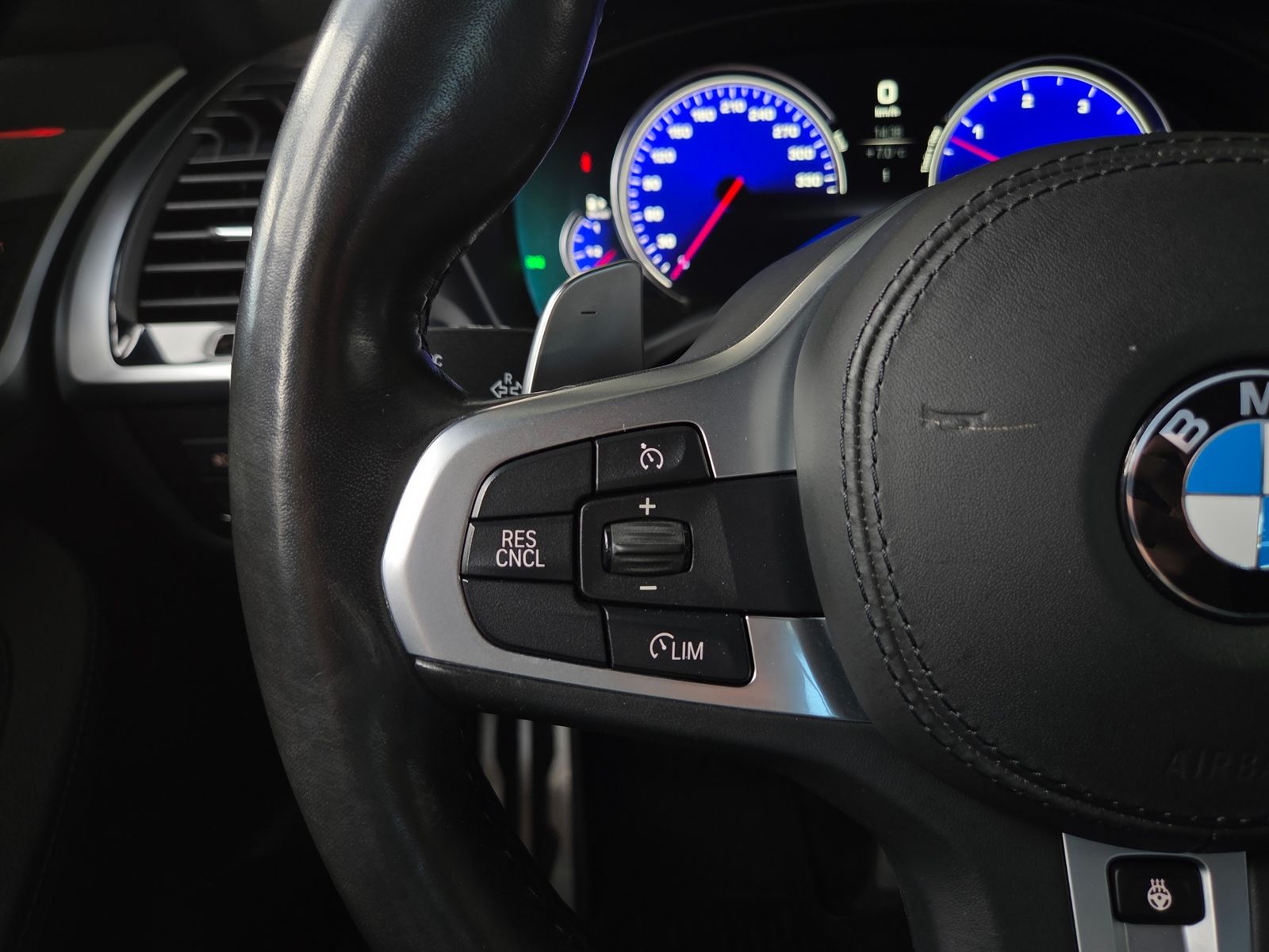 Fahrzeugabbildung BMW X3 M40d AHK xDrive LED NAV PDC SHZ