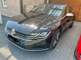 Volkswagen Arteon 2.0 TDI SCR 176kW DSG 4MOTION Eleganc... - VW Arteon von privat