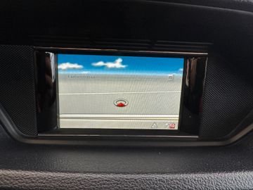 MYAUTOCENTER – Gebraucht- und Jahreswagen mit Werkstattservice in Pfaffenhofen Mercedes-Benz E 220 CDI Limousine BlueEfficiency *2. Hand*SHZ*