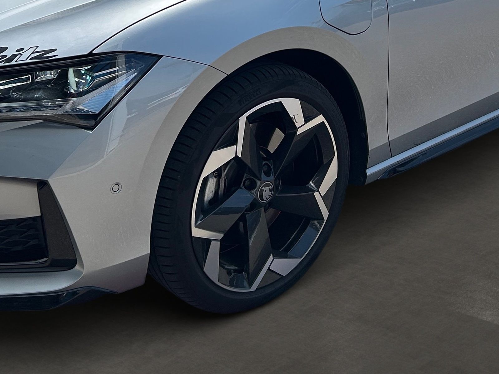 Skoda Superb - Bild 10