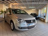 Volkswagen Touran Highline * 7-Sitzer+Hu&Au+AHK* - Volkswagen Touran aus 2007: Highline