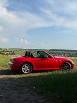 BMW Z3 Roadster 1.9 - - rote BMW Z3